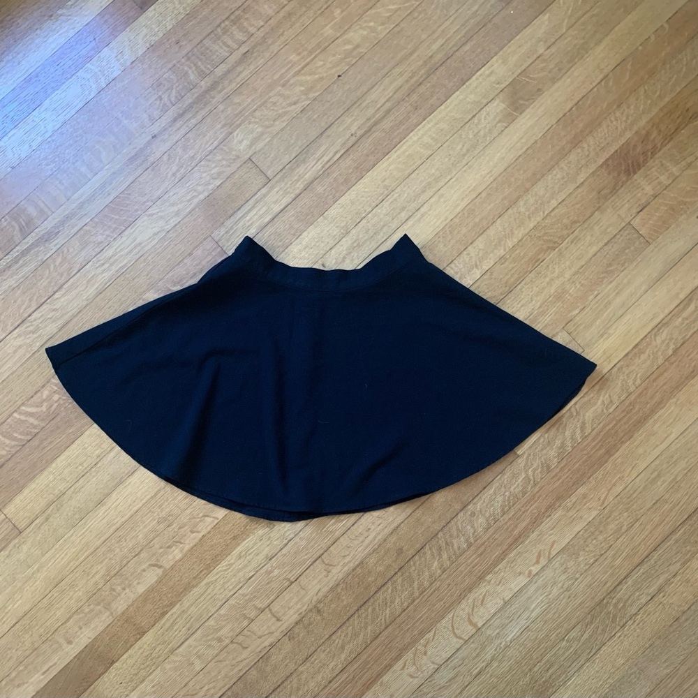 FOREVER 21 skater skirt